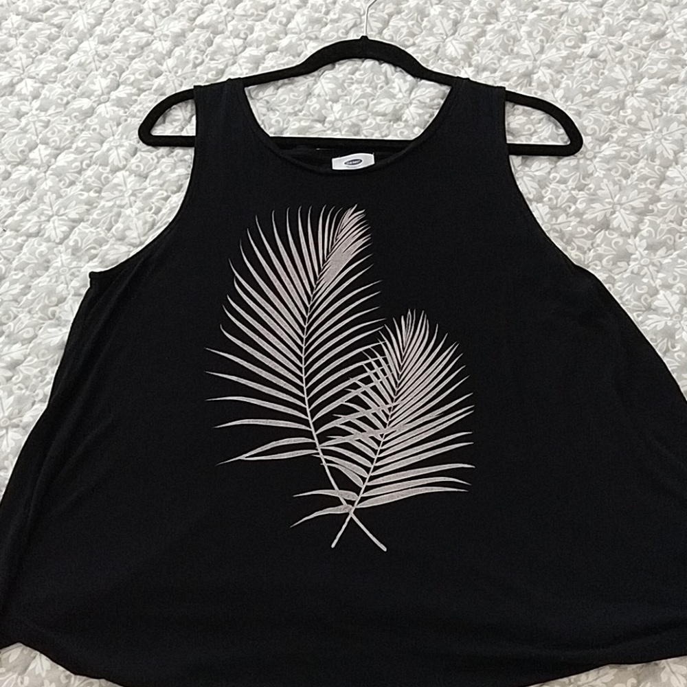 Swing tank